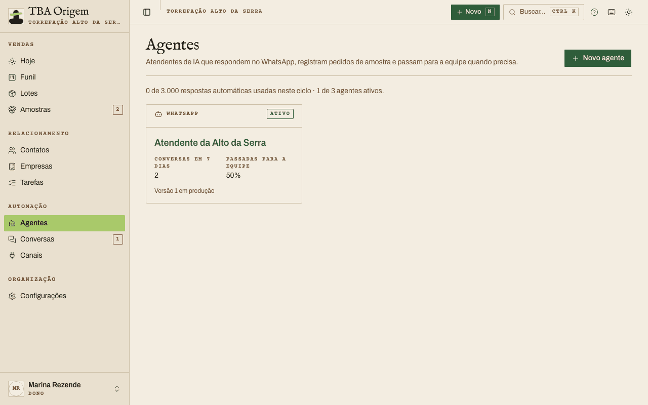 Tela Agentes com o botão Novo agente e um cartão de agente ativo, com conversas em 7 dias e passadas para a equipe